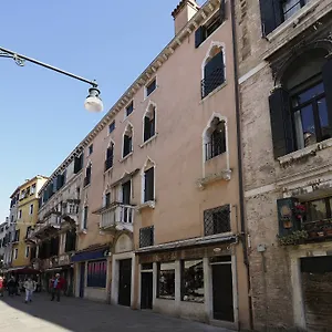 Majestic Rialto House By Wonderful Italy Apartamento Venecia